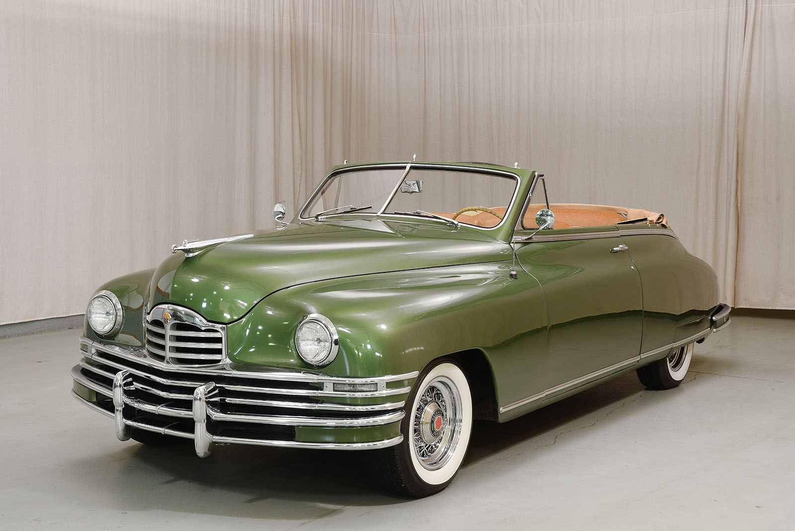 1948 Packard Super Eight 22nd Series | Hagerty Valuation Tools